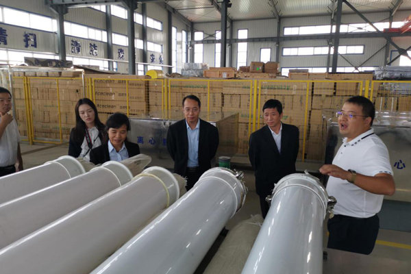 陜西航天建設集團有限公司總經理、黨委副書記謝明娟率隊赴遼寧一諾環保產業集團開展考察調研工作