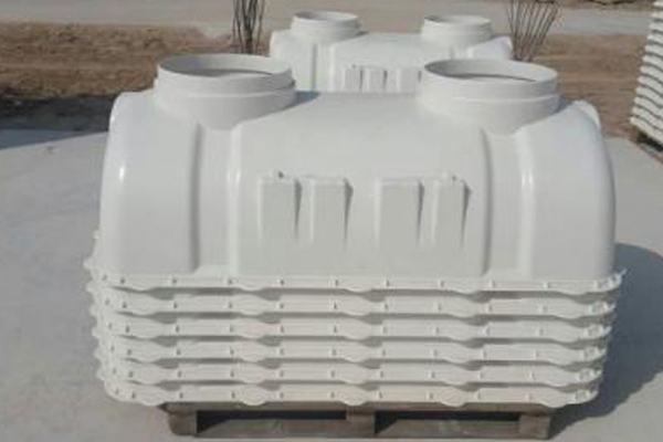 怎么對玻璃鋼模壓化糞池的質量進行判斷